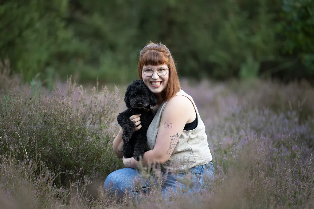 Hundefotografie Gutschein Münster – gestaltete Gutschein-Karte für ein Mensch-Hund-Shooting mit Pep