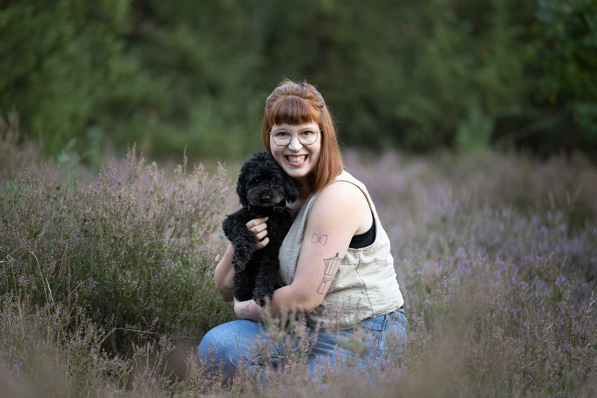 Marlen und ihr Pudel: Tolle Hundefotos nach dem Shooting-Gutschein bei Silke Schmitt.